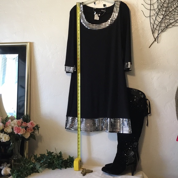 Tiana B. Reflection Black Dress - Picture 4 of 8